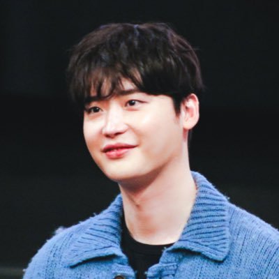 #이종석 jpgif. fan account    @five9_59