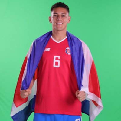 Jugador del @Alwehdaclub1 🇸🇦 y de la selección de Costa Rica @fedefutbolcrc 🇨🇷