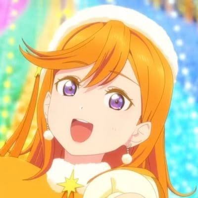 はじめまして、自分の趣味はアニメを見ることです。自分ラブライブというアニメが大好きなのでラブライバーさんと繋がりたいです〜！