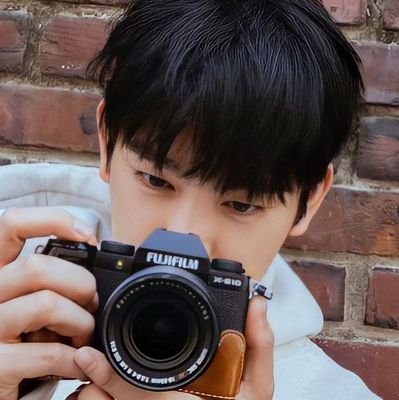 Supporting @jypnation ･ My Jinnie; Jinyoung @GOT7Official - Hyunjin @Stray_Kids