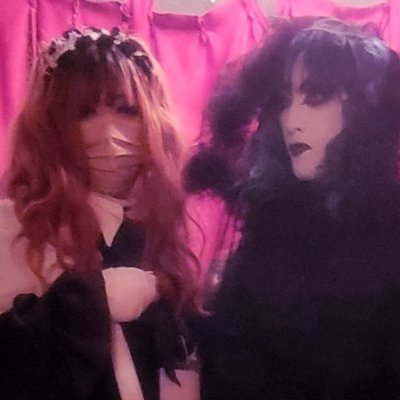 eiennoshumaku's profile picture. 90年代V系バンド†永遠の終幕の夜† Vo 千華chica @chica_meteor / 岡山ゴシックロリィタイベントDARK DOMAIN ＠DarkDomain_okym #ゴシック #90年代V系