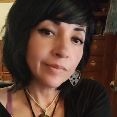 GamerosMonica's profile picture. Lee mi novela El susurro de la Mujer Nube
pide tu ejemplar electrónico en ebook o pdf
a mi whatsapp +5215584005779