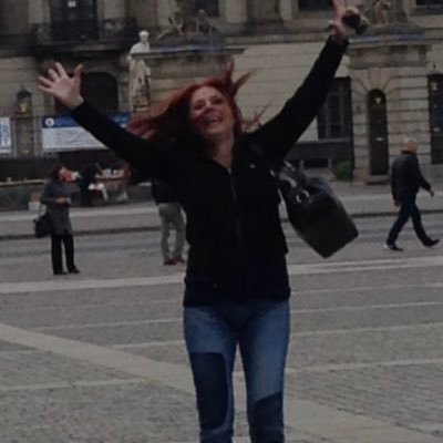 LizHerzog11's profile picture. 
