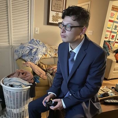 I'm here for the free food and the mediocre entertainment
I play Guilty Gear and smash
https://t.co/4Aa1HFNm05