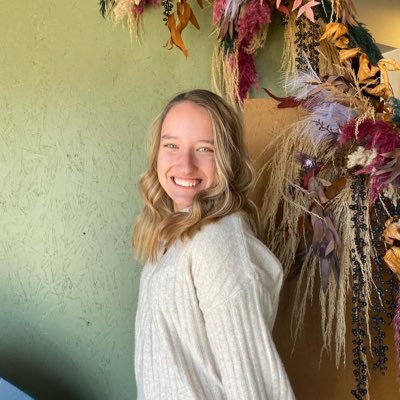 Bethanybryars00's profile picture. Elementary Education Major 👩‍🏫 Phi Theta Kappa -ΦΘΚ-