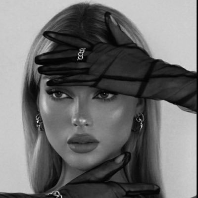 أنا جيشاً بلا قائد، فتاة بألف رجل ✨