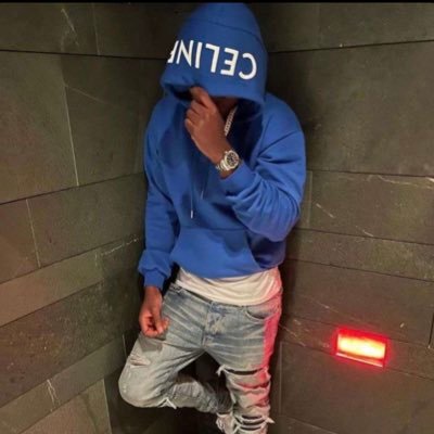 Joshuasmhh's profile picture. Musician