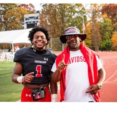 #22FORREST NFL WASHINGTON COMMANDERS👿 #1SALES DAVIDSON COLLEGE 👿 #2026 WR-LB DEREON FORREST 6’0 155 COLUMBUS KIPP HIGH SCHOOL 4.2gpa 👿 LEGEND FORREST 2032 👿