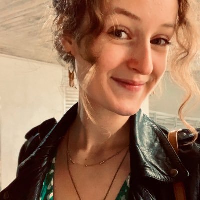 Arawine_'s profile picture. 