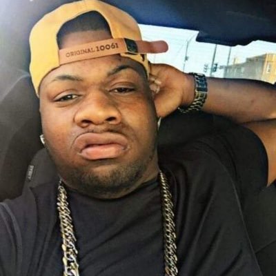 Mikedbbc's profile picture. link smoke drink