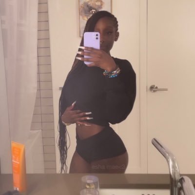 grown folks only. | i skeet in 3d 💦💦 aka esha mae aka squirt monster aka sexc slim DM me for cheap ft shows and content🥰 DONT DM me if you not shopping🫶🏽