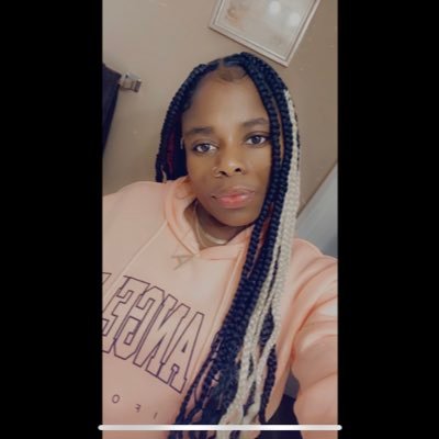 smoke a lil weed but her shit togetha.. ig: _alexusmonet . Follow Me Or Die ❤️
