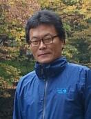 나이 오십 넘어서도 매일 세상일에 놀라며 상식이 뭔지 고민하는 언론노동자