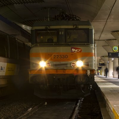 - 23 ans
- Photographe ferroviaire en région Rhône-Alpes, mais aussi ailleurs en France !
- 53 257 km parcourus en train en France en 2023 (c'est précis)