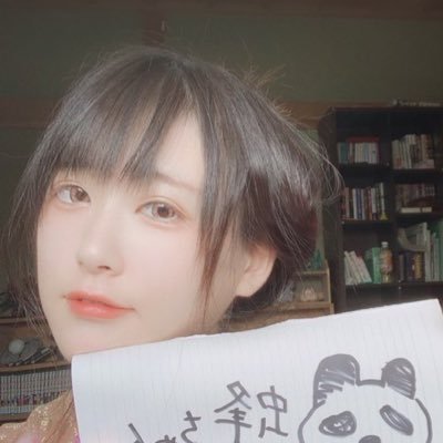 onago1026's profile picture. 21歳/🍎県/コスプレ／フォトショ/ 小説書き/配信者/GRAVITY/精神疾患多病 アルコール依存症にて入院中。応援してくれたらつきしろ頑張れる まともな生活を目指して成長していきたい