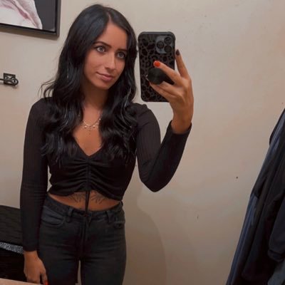 x3emilyz's profile picture. in a world of my own ✨