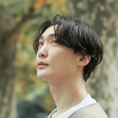 開業3期目|HP・LPのデザイン〜コーディング〜WordPress構築|ときどきディレクション|60件以上の納品実績|法人様10社〜と業務提携|アンケートLP・SEO内部対策 etc|マーケティング視点を最優先した制作|スクールメンター|37歳 東京|元絵描きの美容好き|インボイス登録済