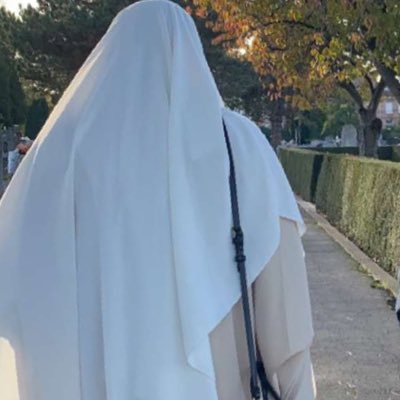 dxyanaraa's profile picture. 🕋 57:4/