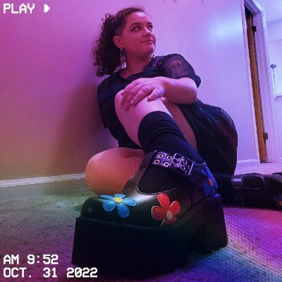 🏳️🌈 she/they
🇮🇹 NY. Gamer. Traveler. Artist. Animal lover.