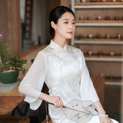 guizhen2102's profile picture. 