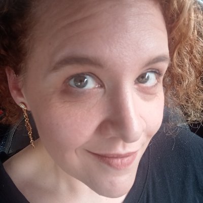 MarielMT's profile picture. Always a work in progress.
Not buying crap from people anymore.