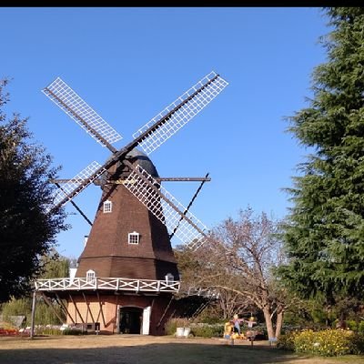趣味で風景写真や動画撮影をしています。主に平日 千葉県内公園等でモデルになってくれる方
人物撮影素人ですがお互いの練習に気軽に出来たらと思います。
一眼レフ、デジカメ、ビデオ(動画編集)
#ポートレート好きな人と繋がりたい #モデル募集 #被写体募集 #相互無償
