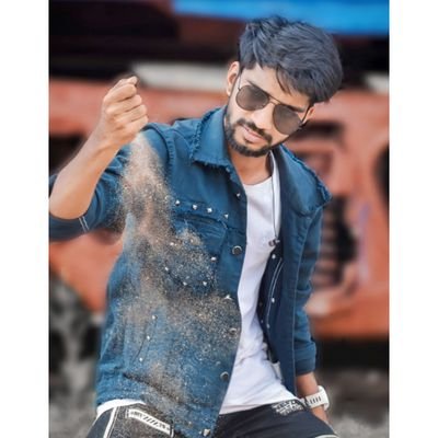 i_am_chethu143's profile picture. I have 2 say something, but not now. huh.....

#VR1_TeAm