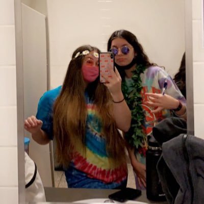 kierahogan18's profile picture. 🙈🙉🙊