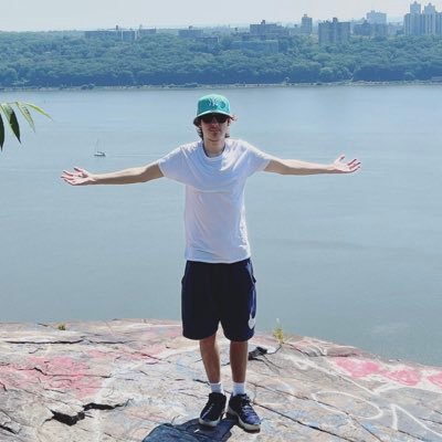 Reqeusted83's profile picture. 