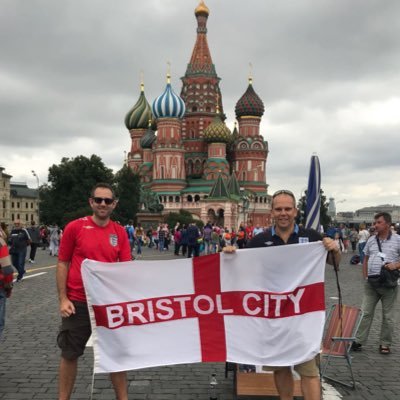 Paul, not Robin. Chat, write, occasionally blog #BristolCity. Love a cider 🦁🦁🦁⚽️🏏⛳️🐎