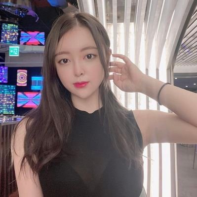 KimClar71093020's profile picture. 매일 일상 업로드할 예정이니까 팔로워 부탁드려용