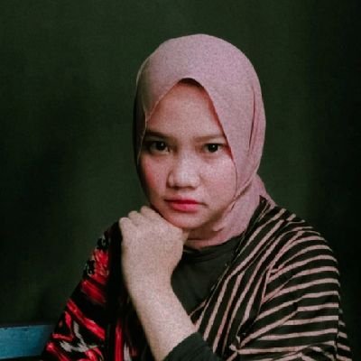 LRahmama's profile picture. 