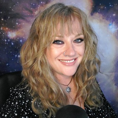 Mary McIntyre astrodon.social/@MaryMcIntyreAstro