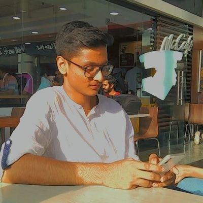 karann__25's profile picture. Founder & CEO Inditech | Ex-Secretary & Core Member At CGC-J VentureNest E-Cell | Campus Mantri Geeks for Geeks | Ex-President At L3AD | Driving Innovation | Cu