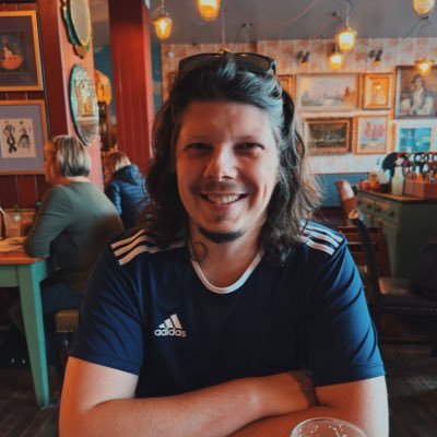 Level Designer @GreatApeGames. Prev: @aardman, @Roll_7, @MONOTHETIC, @UbiReflections & @WeArePlayground. He/Him 🏳️🌈