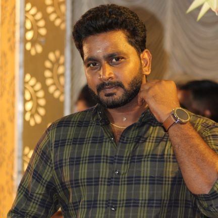 Im_shrvana's profile picture. 