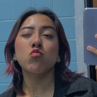 Dess (@_elaine_m_) 's Twitter Profile