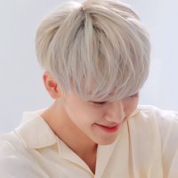 ria (@minjaecatt) 's Twitter Profile