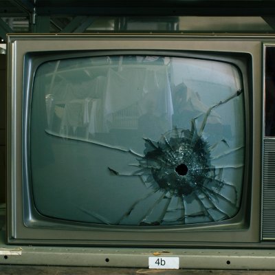 longshorts5's profile picture. 