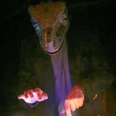 AlexThGreat's profile picture. Teacher / Pianist / DJ / Raptor