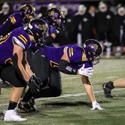 2024 | Kearney High school | 6’1 255 | bench 330 | squat 500 | clean 315 | DT | personal email jarre626@gmail.com | 1st team all state