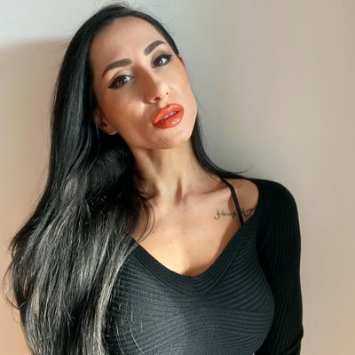 👩🏻💻Front End Developer with a passion for drawing 🚀 https://t.co/sXVMeSIa1V