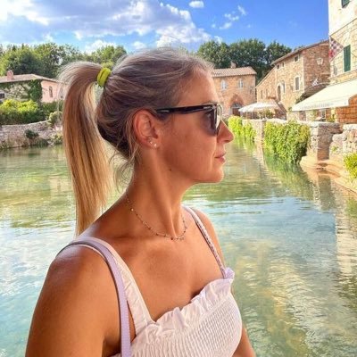 HurremNeudeck's profile picture. Nothing special, just be happy.