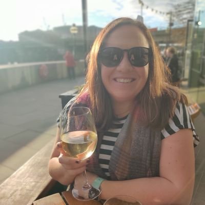 samantharose_86's profile picture. Guernsey girl - lover of cats, history, books, charity and travel.