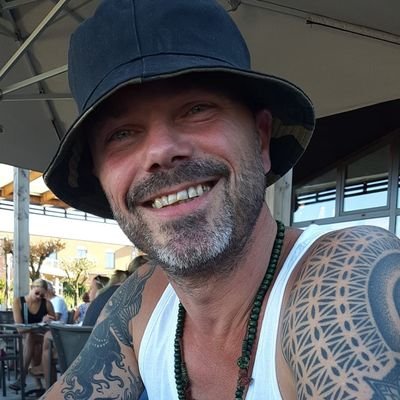 StanDigitalis's profile picture. Unity in diversity