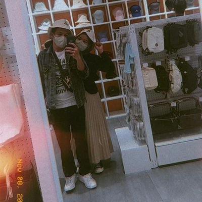 Micellarwater25's profile picture.
