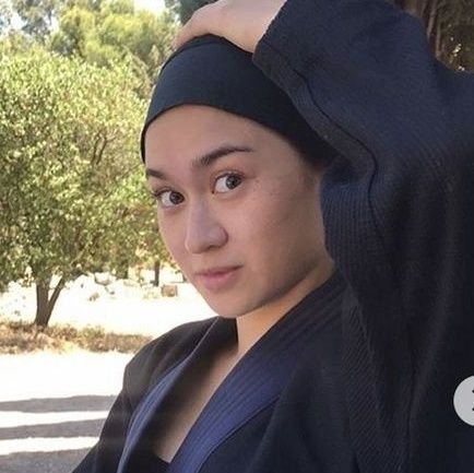 account12ggf's profile picture. taken by (a)