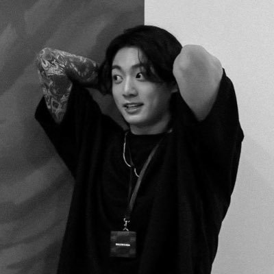 🔞 28 | priv acc | personal + multi kpop | shitposting and delulu thoughts | this is rly just me complaining and screaming into the void you’ve been warned