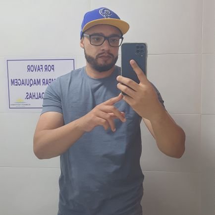 São Paulino🔴⚪⚫
farmacêutico🧫🧪💊⚗️🥽
streamer na twitch (tentando...)🎮👾🕹️
https://t.co/rLkHDdnDZl