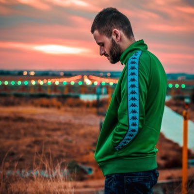Técnico Superior de Imagen en camino de serlo también de Sonido, por tanto amante de lo Audiovisual 📸🎥🎤🎧 (@PBelmanicomio) 💚 Instagram: @migue_gr99